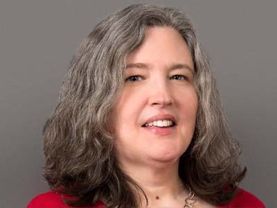 Cynthia Newcomer headshot.