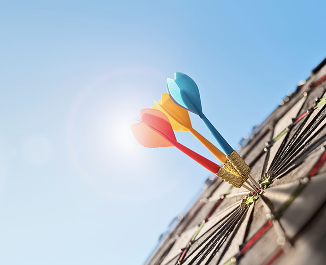 STRATEGIC COMMUNICATIONS STARTING SALARY visual data 7