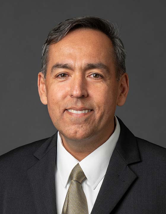 Vic Macias