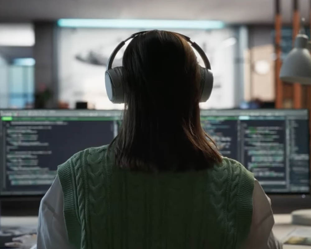 Video thumbnail image of a cybersecurity employee