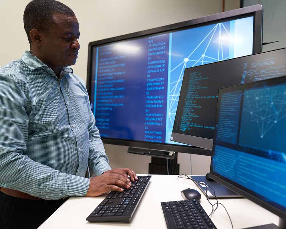 Online Cyber Operations Master's Degree | UMGC